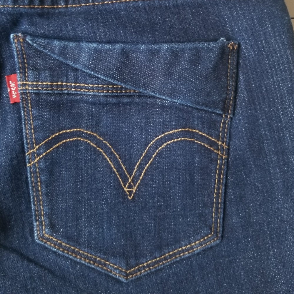 Levi's San Francisco Cropped Skinny Denim Jeans - Picture 4 of 8